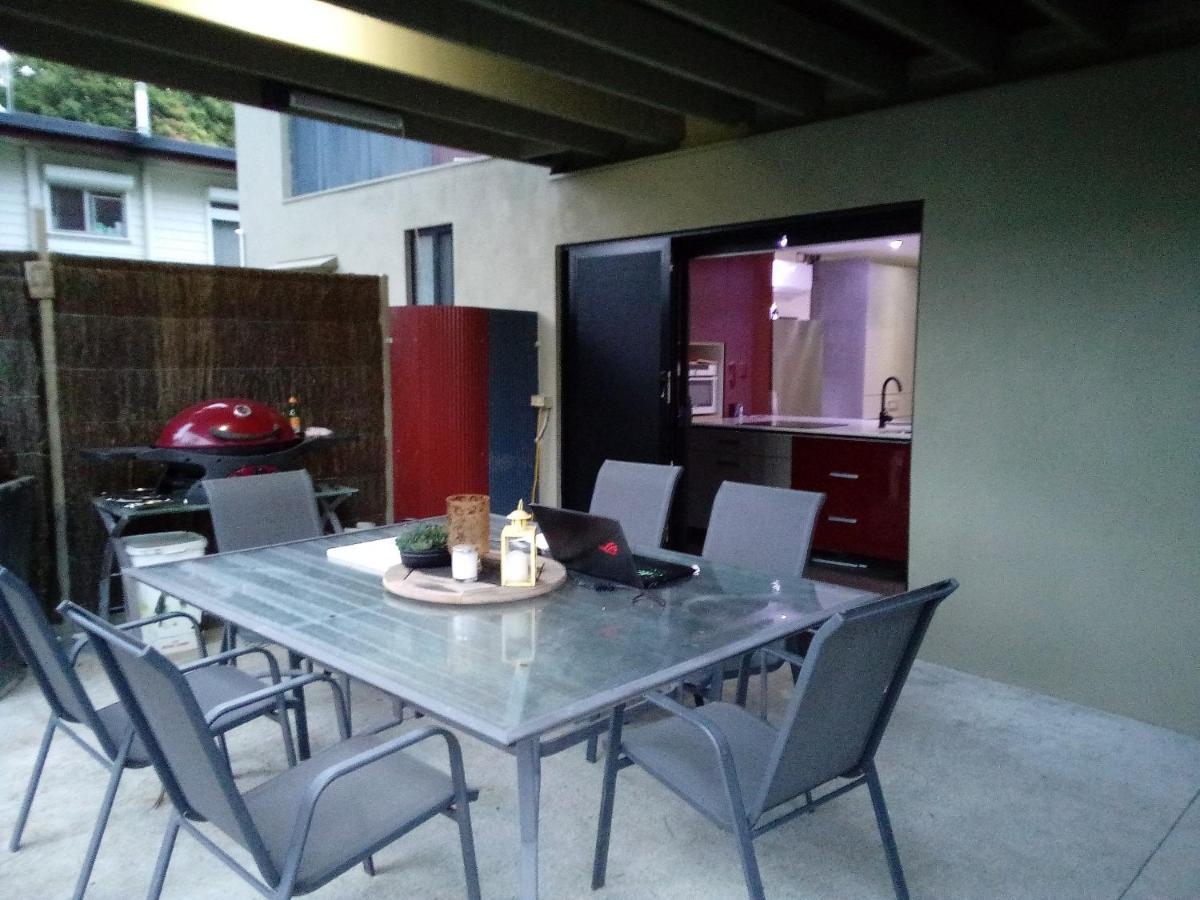Southport-dandar Homestay Gold Coast